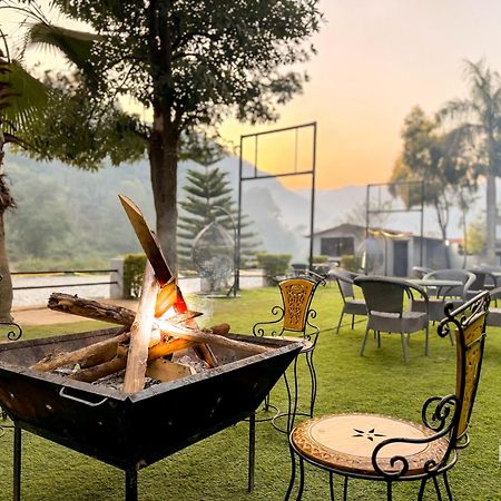 Euphoric River Resort Risikés Kültér fotó