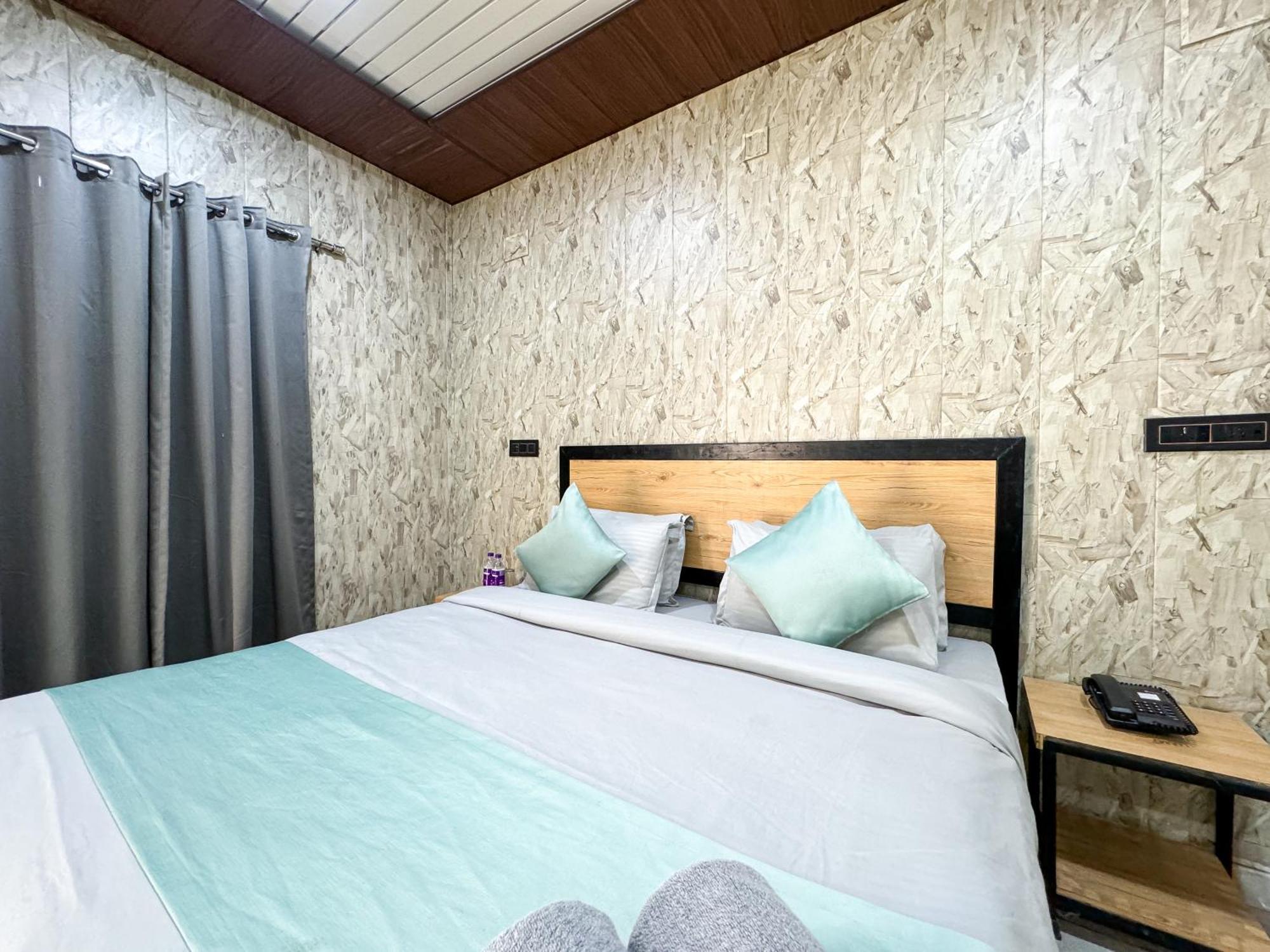 Euphoric River Resort Risikés Kültér fotó