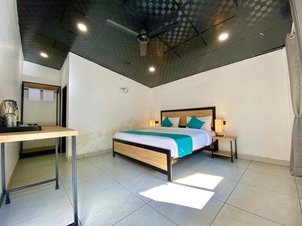 Euphoric River Resort Risikés Kültér fotó