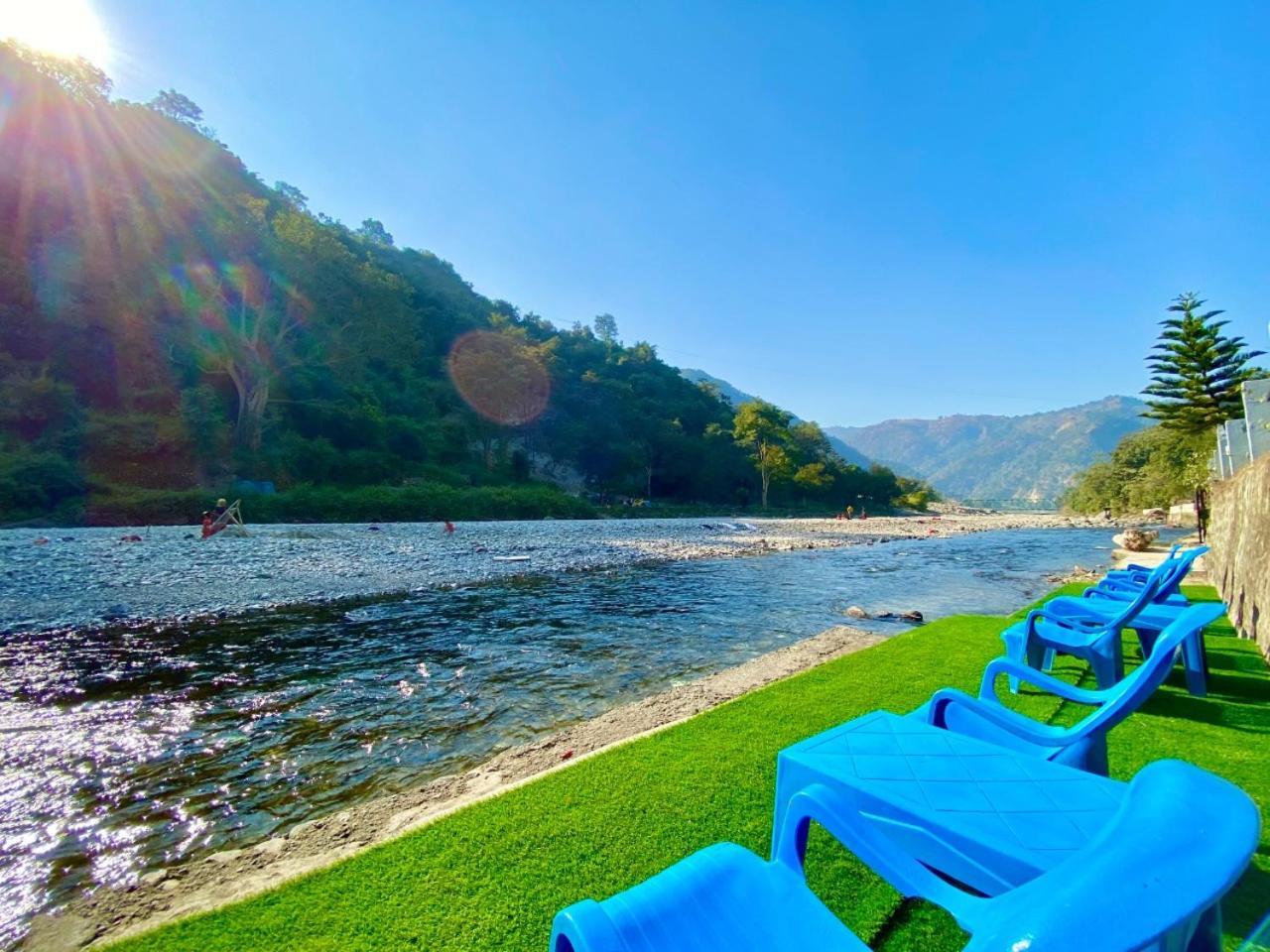 Euphoric River Resort Risikés Kültér fotó