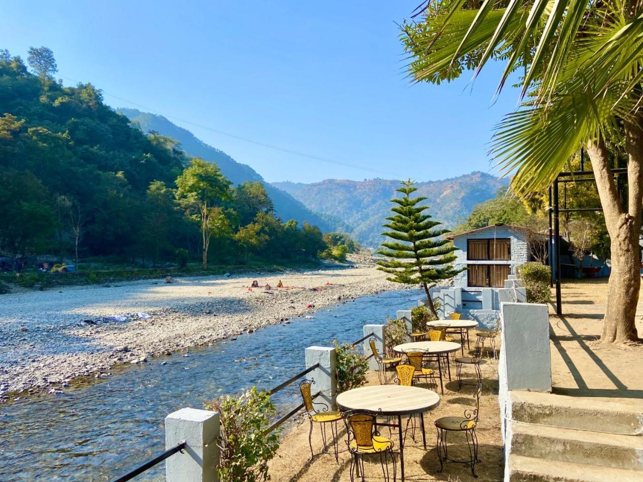 Euphoric River Resort Risikés Kültér fotó