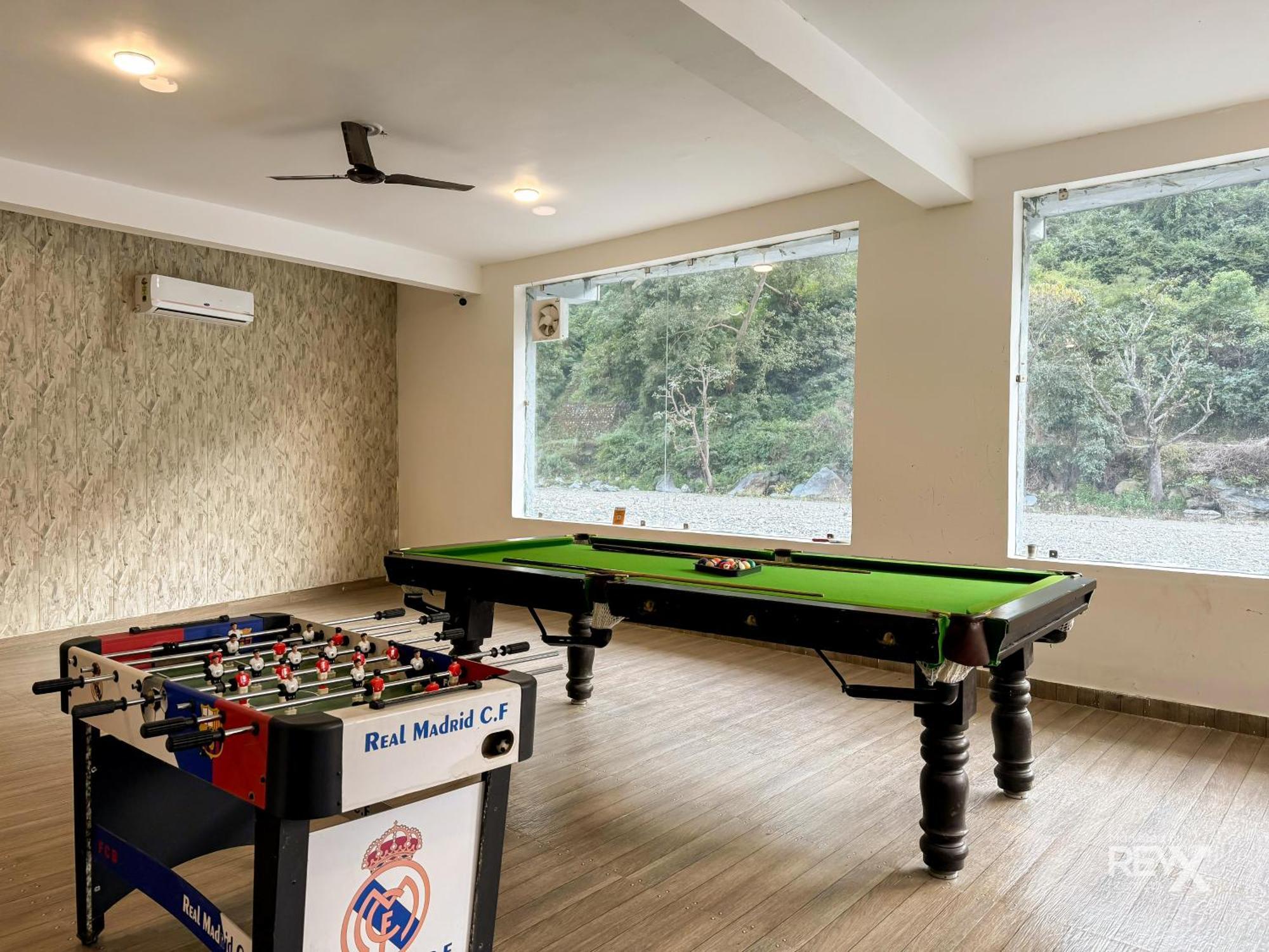 Euphoric River Resort Risikés Kültér fotó